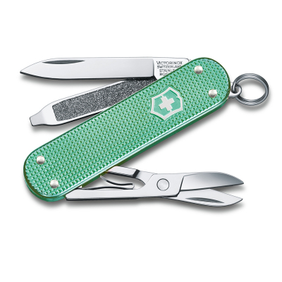 Многофункциональный складной нож-брелок Victorinox Classic SD Alox Colors Minty Mint 0.6221.221G 